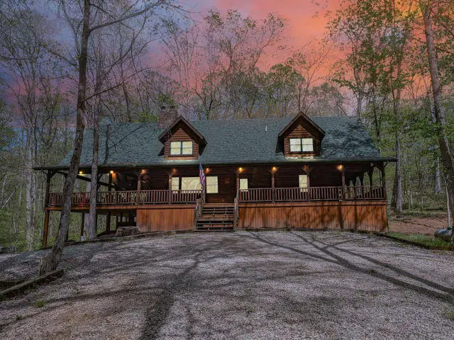 Hocking Hills Lodging Company Aspen Hollow Lodge