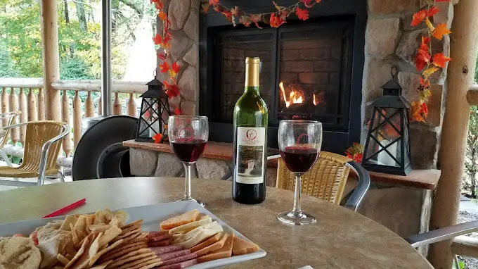 Hocking Hills Winery