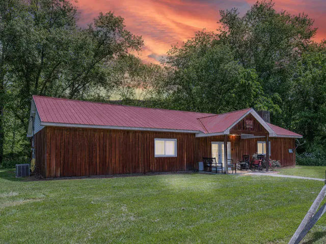 Trails End Lodge Hocking Hills